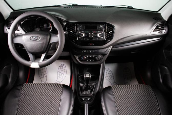 Lada (ВАЗ) Vesta I с пробегом 2018 года, цена 849 000 рублей, 128000 км, седан, Автокод Объявления