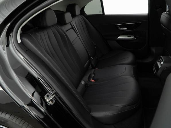 Mercedes-Benz E-Класс VI (W214 S214) с пробегом 2025 года, цена 7 295 055 рублей, 475 км, седан, Автокод Объявления