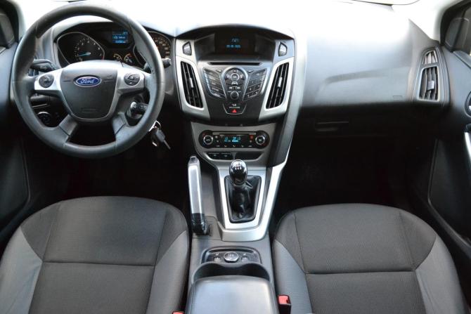 Ford Focus III с пробегом 2013 года, цена 790 000 рублей, 251499 км, хэтчбек, Автокод Объявления