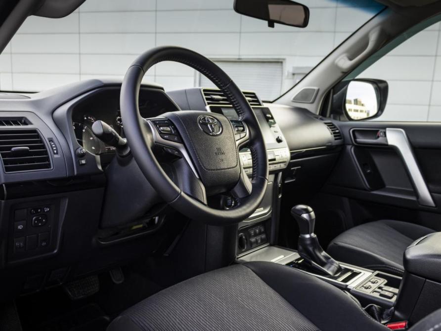 Toyota Land Cruiser Prado 150 Series Рестайлинг 3 Москва  - изображение 8