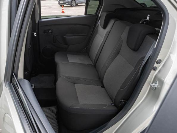 Renault Logan II Рестайлинг с пробегом 2020 года, цена 1 050 000 рублей, 123345 км, седан, Автокод Объявления