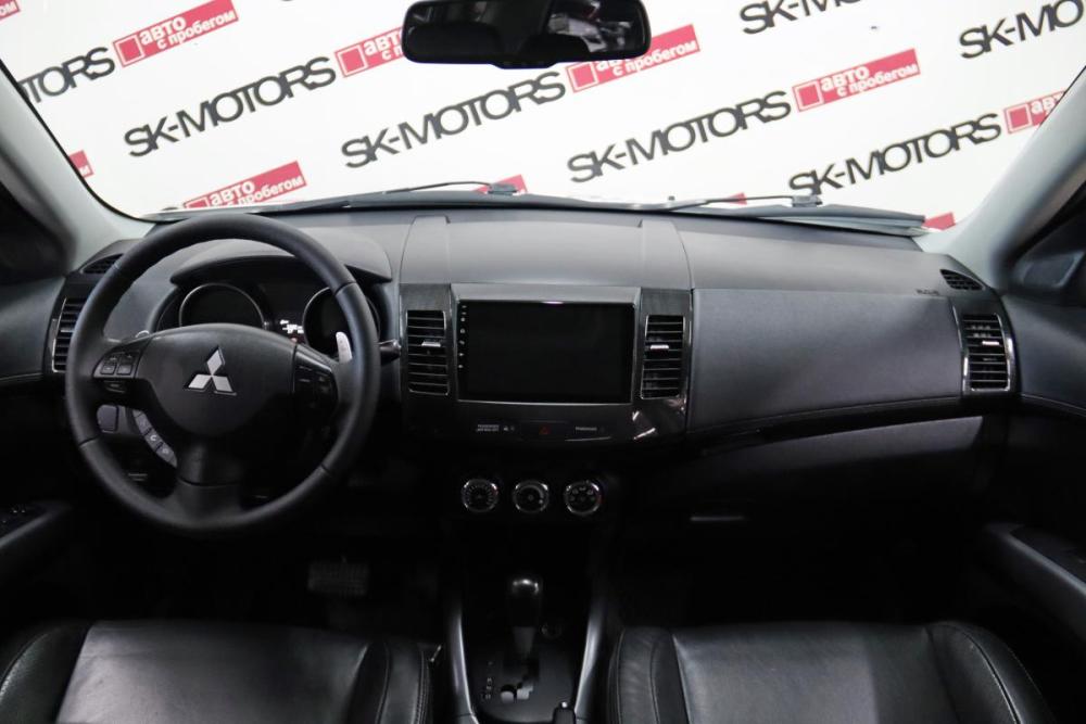 Mitsubishi Outlander II Рестайлинг Сургут  - изображение 8