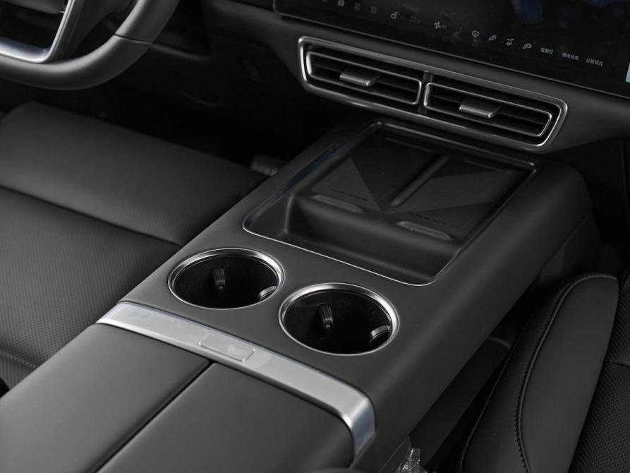 Li Auto (Lixiang) L7 I Рестайлинг Москва  - изображение 15