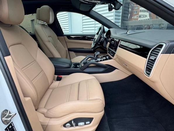 Porsche Cayenne III с пробегом 2021 года, цена 9 990 000 рублей, 63010 км, внедорожник, Автокод Объявления