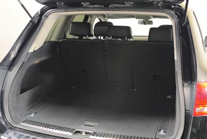 Volkswagen Touareg II с пробегом 2011 года, цена 1 880 000 рублей, 287344 км, внедорожник, Автокод Объявления