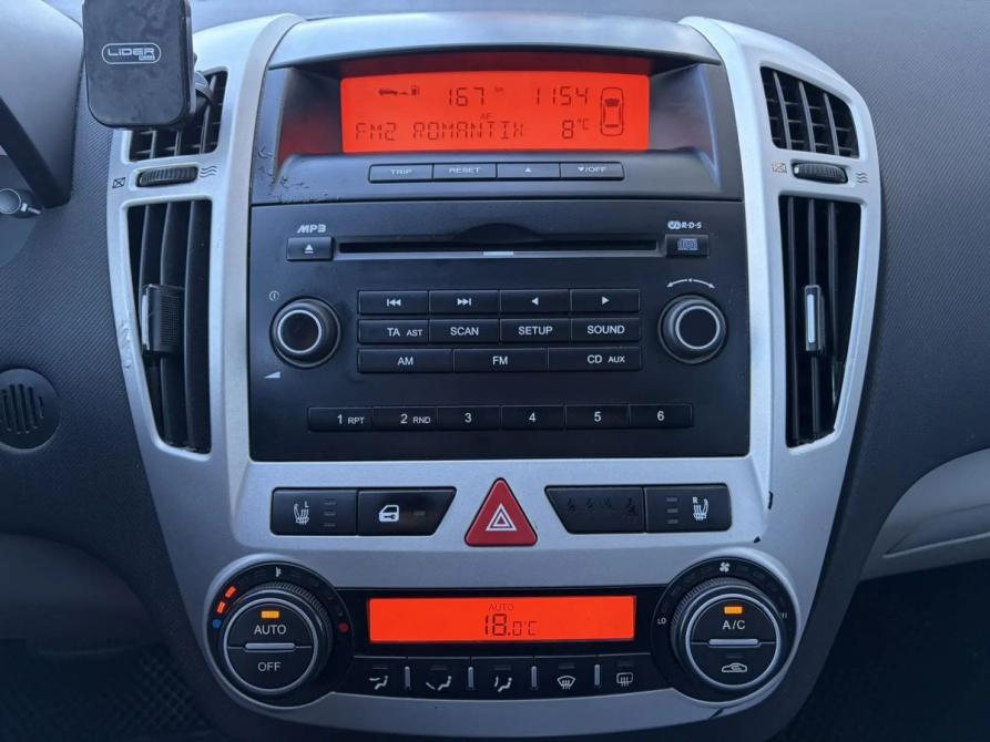 Kia Ceed I Москва  - изображение 16