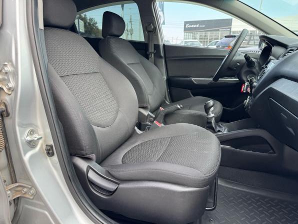 Kia Rio III Рестайлинг с пробегом 2015 года, цена 849 000 рублей, 253959 км, седан, Автокод Объявления