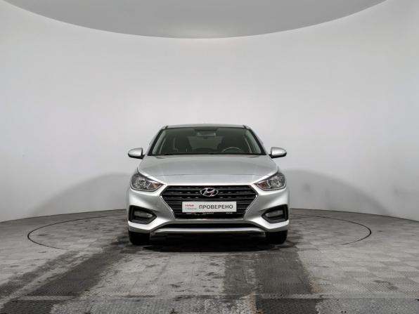 Hyundai Solaris II с пробегом 2017 года, цена 1 200 000 рублей, 102635 км, седан, Автокод Объявления