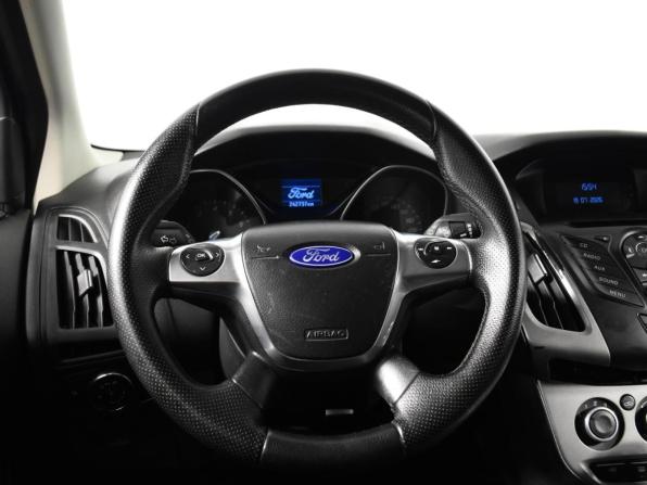 Ford Focus III с пробегом 2014 года, цена 637 100 рублей, 242737 км, хэтчбек, Автокод Объявления