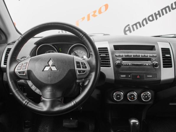 Mitsubishi Outlander II Рестайлинг с пробегом 2011 года, цена 1 100 000 рублей, 250025 км, внедорожник, Автокод Объявления