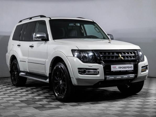 Mitsubishi Pajero IV Рестайлинг 2 с пробегом 2019 года, цена 3 575 000 рублей, 48523 км, внедорожник, Автокод Объявления