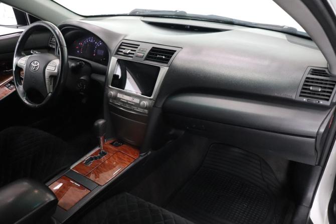 Toyota Camry VI (XV40) Рестайлинг с пробегом 2010 года, цена 896 000 рублей, 255580 км, седан, Автокод Объявления