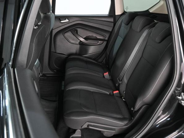 Ford Kuga II Рестайлинг с пробегом 2017 года, цена 1 785 000 рублей, 110916 км, внедорожник, Автокод Объявления