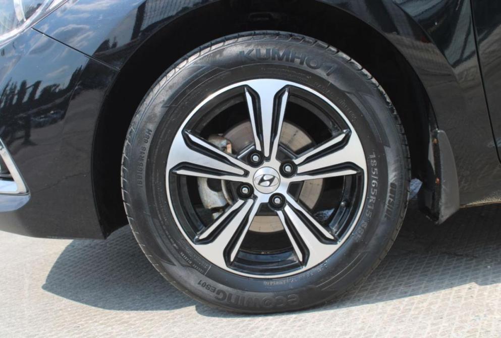 Hyundai Solaris II Саратов  - изображение 11