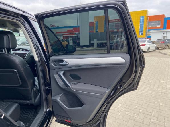 Volkswagen Tiguan II с пробегом 2020 года, цена 3 180 000 рублей, 34546 км, внедорожник, Автокод Объявления