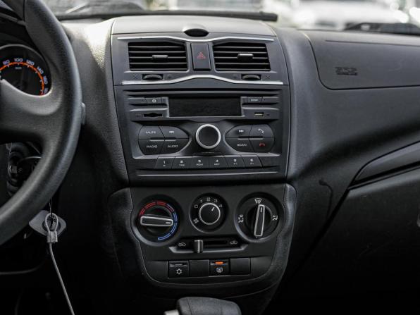 Lada (ВАЗ) Granta I Рестайлинг с пробегом 2019 года, цена 744 000 рублей, 99748 км, хэтчбек, Автокод Объявления