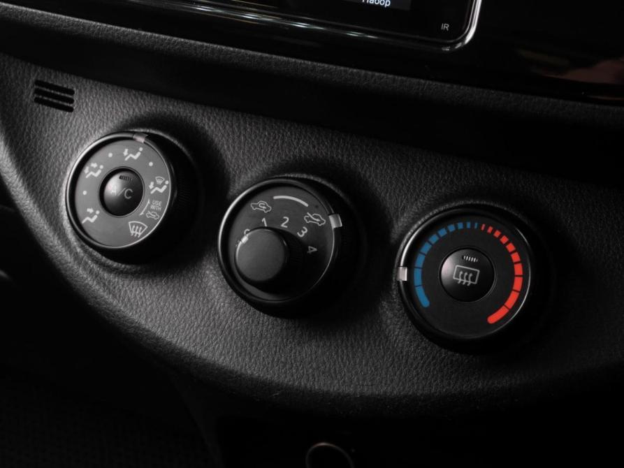 Toyota Vitz III (XP130) Рестайлинг 2 Тюмень  - изображение 12