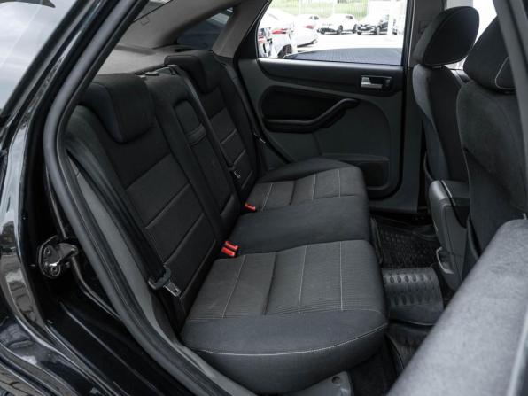 Ford Focus II Рестайлинг с пробегом 2010 года, цена 599 000 рублей, 234328 км, седан, Автокод Объявления