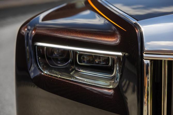 Новый Rolls-Royce Phantom VIII 2024 года, цена 98 000 000 рублей, седан, Автокод Объявления