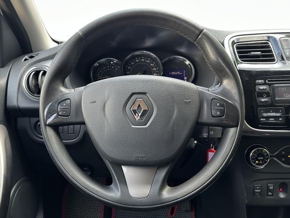 Renault Sandero II с пробегом 2016 года, цена 965 000 рублей, 110524 км, хэтчбек, Автокод Объявления