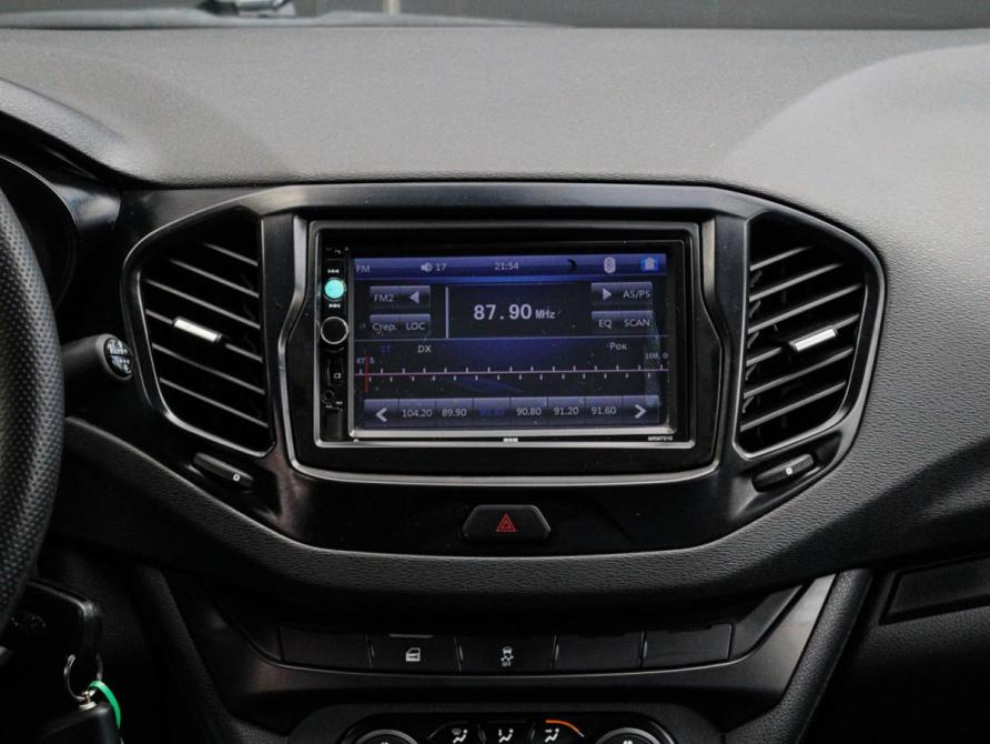 Lada (ВАЗ) Vesta I Москва  - изображение 10
