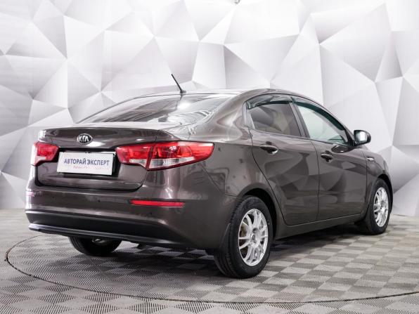 Kia Rio III Рестайлинг с пробегом 2016 года, цена 773 000 рублей, 215632 км, седан, Автокод Объявления