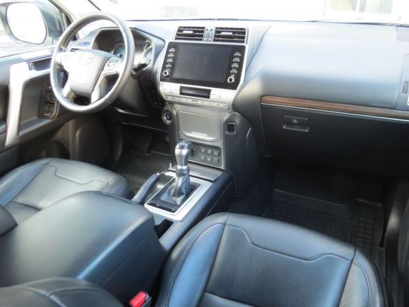 Toyota Land Cruiser Prado 150 Series Рестайлинг 3 с пробегом 2020 года, цена 6 090 000 рублей, 123345 км, внедорожник, Автокод Объявления