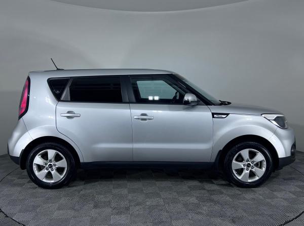 Kia Soul II Рестайлинг с пробегом 2018 года, цена 1 597 000 рублей, 86972 км, хэтчбек, Автокод Объявления