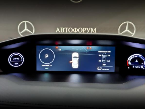 Changan UNI-V I с пробегом 2023 года, цена 2 190 000 рублей, 24964 км, лифтбек, Автокод Объявления