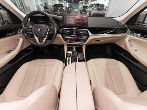BMW 5 серии VII (G30/G31/G38) Рестайлинг с пробегом 2021 года, цена 3 870 000 рублей, 81028 км, седан, Автокод Объявления