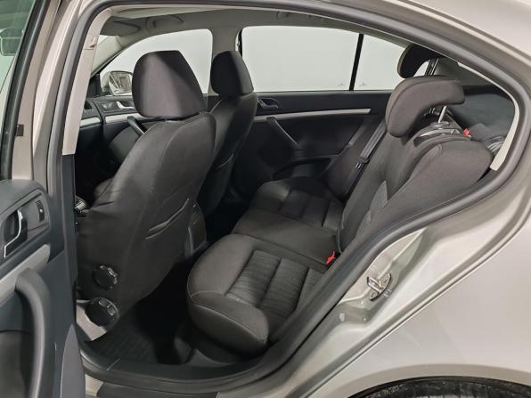 Skoda Octavia II (A5) Рестайлинг с пробегом 2012 года, цена 899 000 рублей, 147889 км, универсал, Автокод Объявления