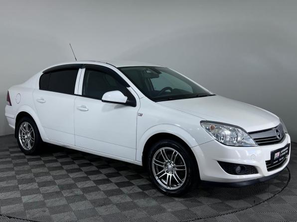 Opel Astra H Рестайлинг с пробегом 2010 года, цена 530 000 рублей, 262123 км, седан, Автокод Объявления