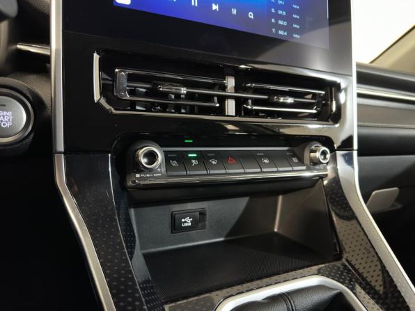 Haval M6 II с пробегом 2023 года, цена 1 799 900 рублей, 46116 км, внедорожник, Автокод Объявления