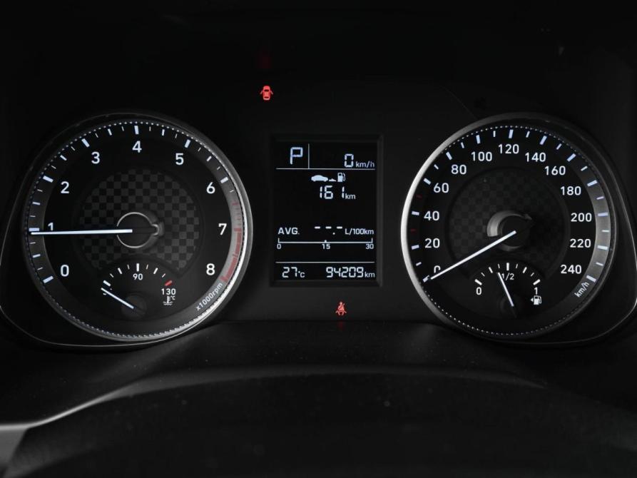 Hyundai Elantra VI (AD) Рестайлинг Ростов-на-Дону  - изображение 17