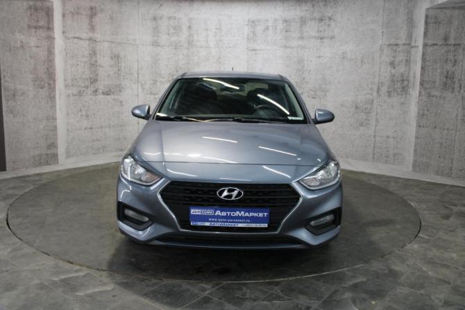 Hyundai Solaris II с пробегом 2017 года, цена 1 075 000 рублей, 148076 км, седан, Автокод Объявления