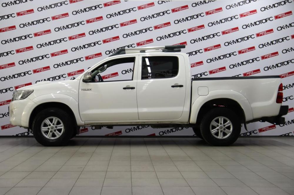 Toyota Hilux VII Рестайлинг Сургут  - изображение 5
