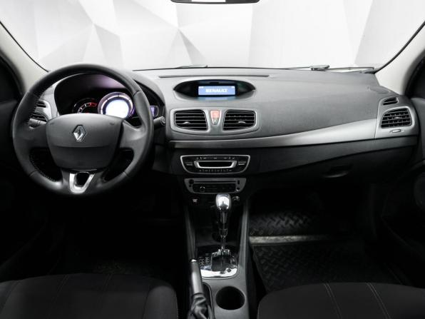 Renault Fluence I Рестайлинг с пробегом 2014 года, цена 828 000 рублей, 165000 км, седан, Автокод Объявления