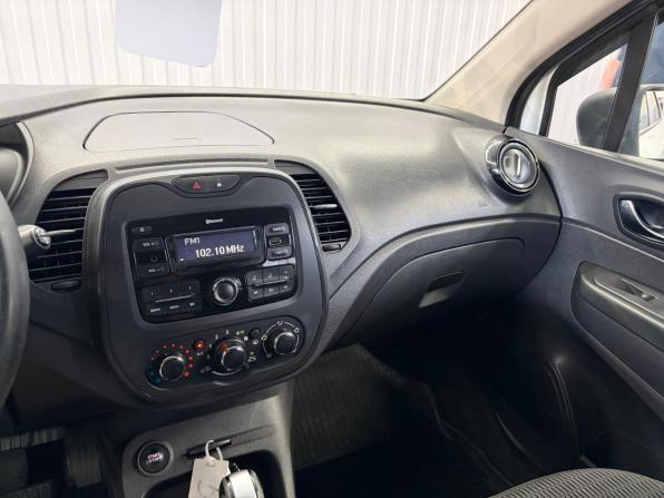 Renault Kaptur I с пробегом 2017 года, цена 1 297 000 рублей, 134323 км, внедорожник, Автокод Объявления