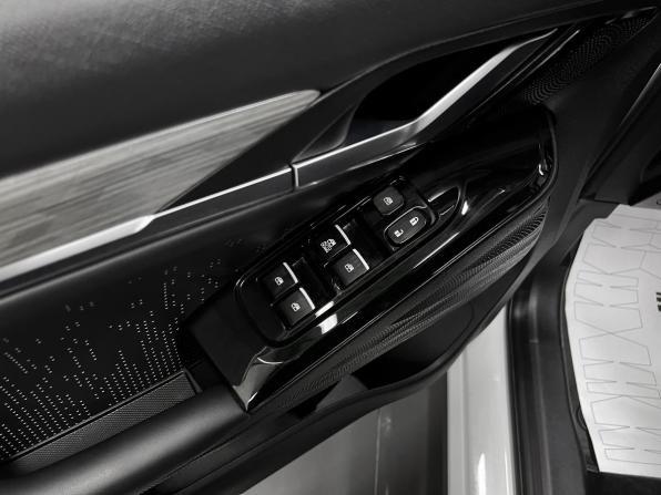 JAC JS6 с пробегом 2023 года, цена 1 795 000 рублей, 27909 км, внедорожник, Автокод Объявления