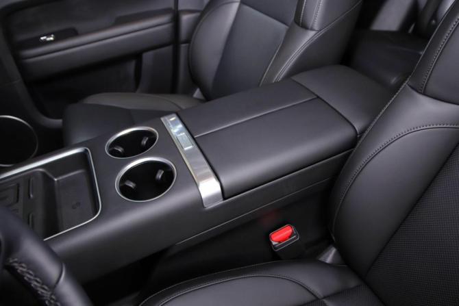 Новый Li Auto (Lixiang) L6 2025 года, цена 8 382 315 рублей, внедорожник, Автокод Объявления