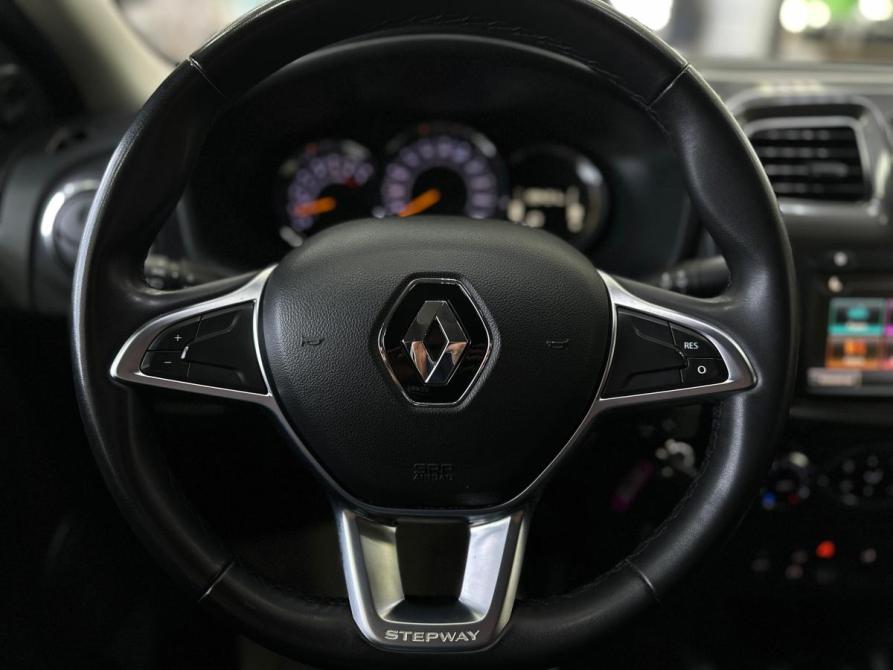 Renault Logan II Рестайлинг Санкт-Петербург  - изображение 22