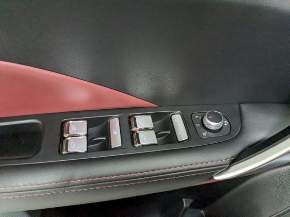 Geely Coolray I с пробегом 2023 года, цена 1 840 000 рублей, 33311 км, внедорожник, Автокод Объявления
