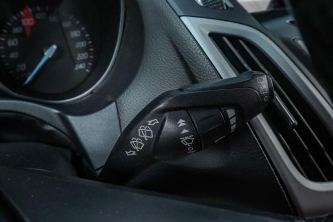 Ford Focus III с пробегом 2013 года, цена 919 000 рублей, 230000 км, хэтчбек, Автокод Объявления
