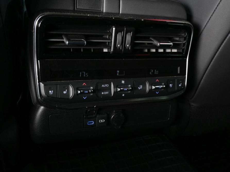 Toyota Land Cruiser 300 Series Ростов-на-Дону  - изображение 19
