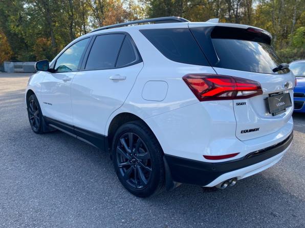 Chevrolet Equinox III Рестайлинг с пробегом 2022 года, цена 2 690 000 рублей, 98845 км, внедорожник, Автокод Объявления