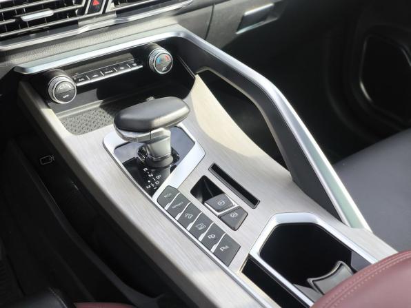 Geely Coolray I с пробегом 2023 года, цена 1 724 000 рублей, 88150 км, внедорожник, Автокод Объявления