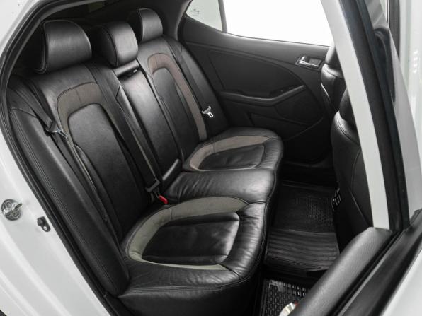Kia Optima III Рестайлинг с пробегом 2013 года, цена 1 499 000 рублей, 174515 км, седан, Автокод Объявления
