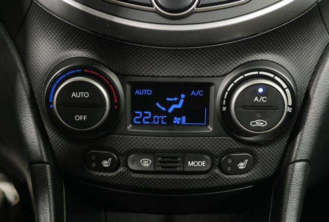 Hyundai Solaris I Рестайлинг с пробегом 2016 года, цена 1 140 000 рублей, 138832 км, седан, Автокод Объявления