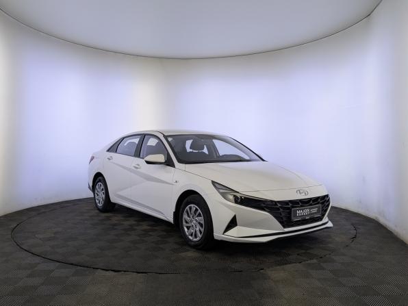 Hyundai Elantra VII (CN7) с пробегом 2022 года, цена 2 050 000 рублей, 69901 км, седан, Автокод Объявления