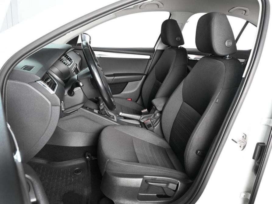 Skoda Octavia III (A7) Рестайлинг Ростов-на-Дону  - изображение 10